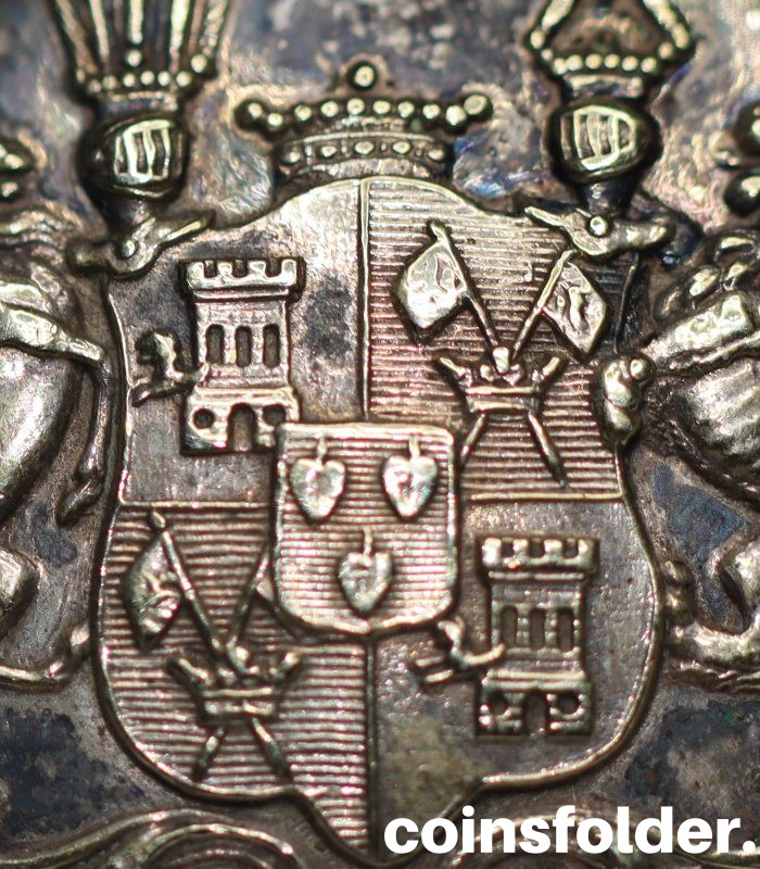 Very Big Livery Button with the family coat of arms of Koskull