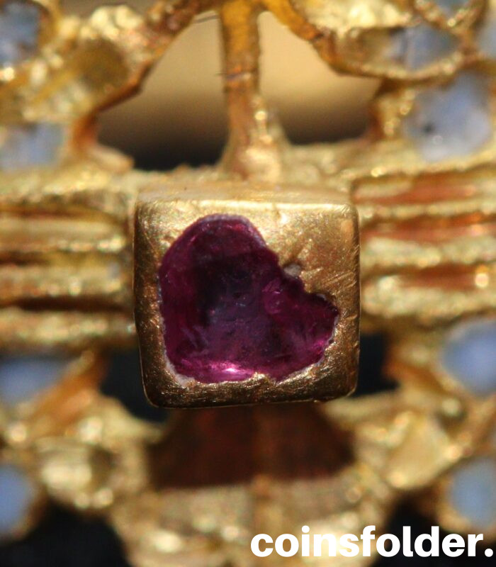 XVI century ring 20 karat gold with ruby, Poland-Lithuania