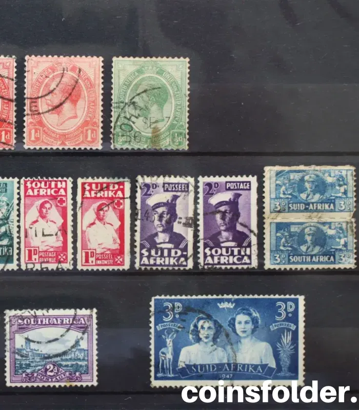 Souvenir Set of 16 Vintage Mixed South Africa Stamps - Giftcard Packed