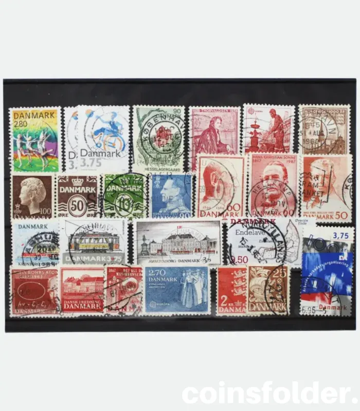 Souvenir Set of 26 Old Mixed Denmark Stamps - Giftcard Packed