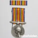 France Medal of Honour for Firefighters, 20-Year Service, original ribbon and box.