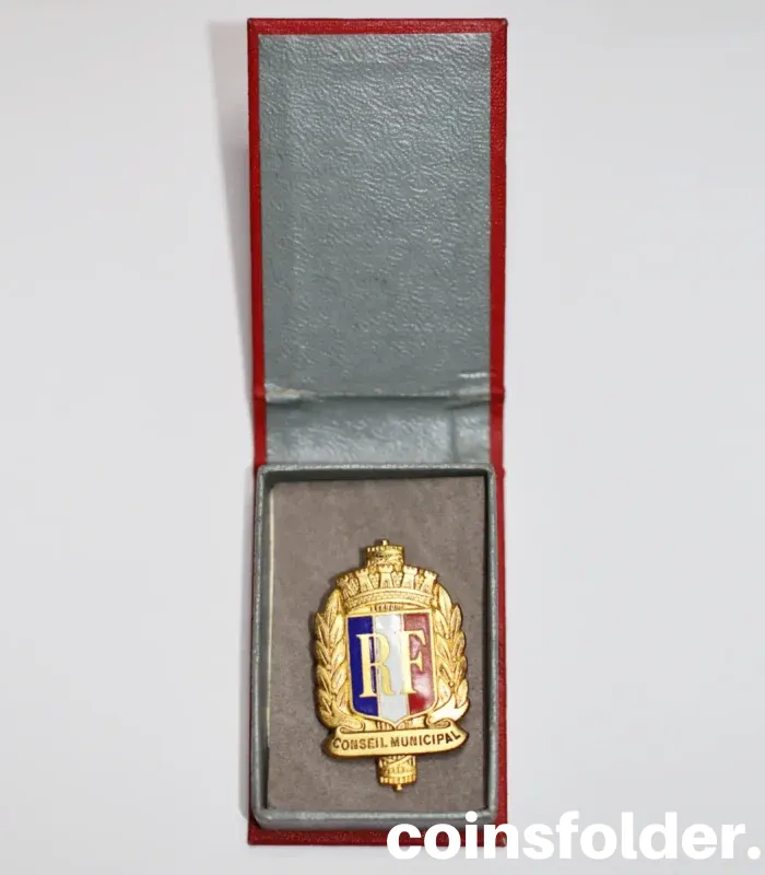 French Conseil Municipal Badge in Original Box