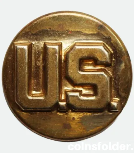 Vintage US Army enlisted collar insignia with detailed emblem