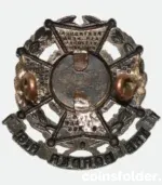 Vintage British Army Border Regiment Collar Badge