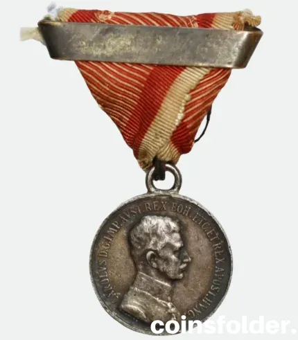 Austro-Hungarian Silver Bravery Medal Karl I front and reverse sides
